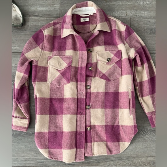 Accessories - Plaid sweater/jacket